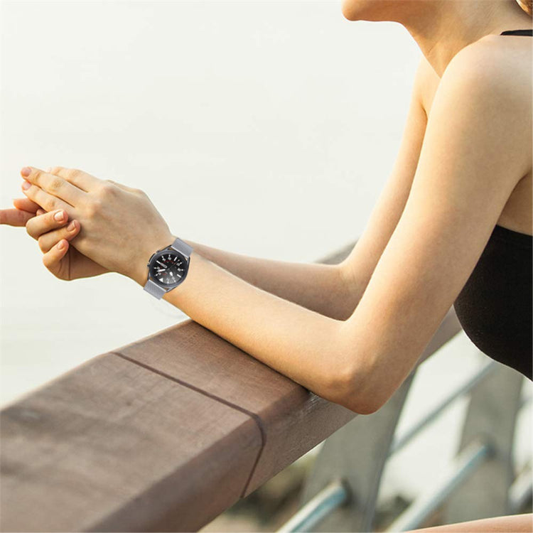 Slidstærk Huawei Watch GT 2 42mm / Huawei Watch 2 Metal Rem - Sølv#serie_028